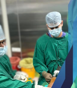 elbow joint surgeon Dr Karthik Gudaru banner